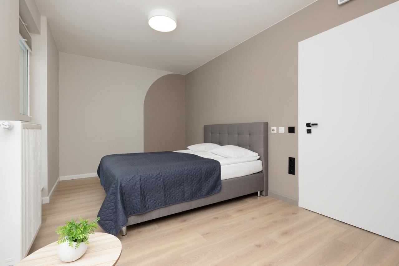 Aparthotel Mokotow Business Center By Noclegi Renters Warschau Exterior foto