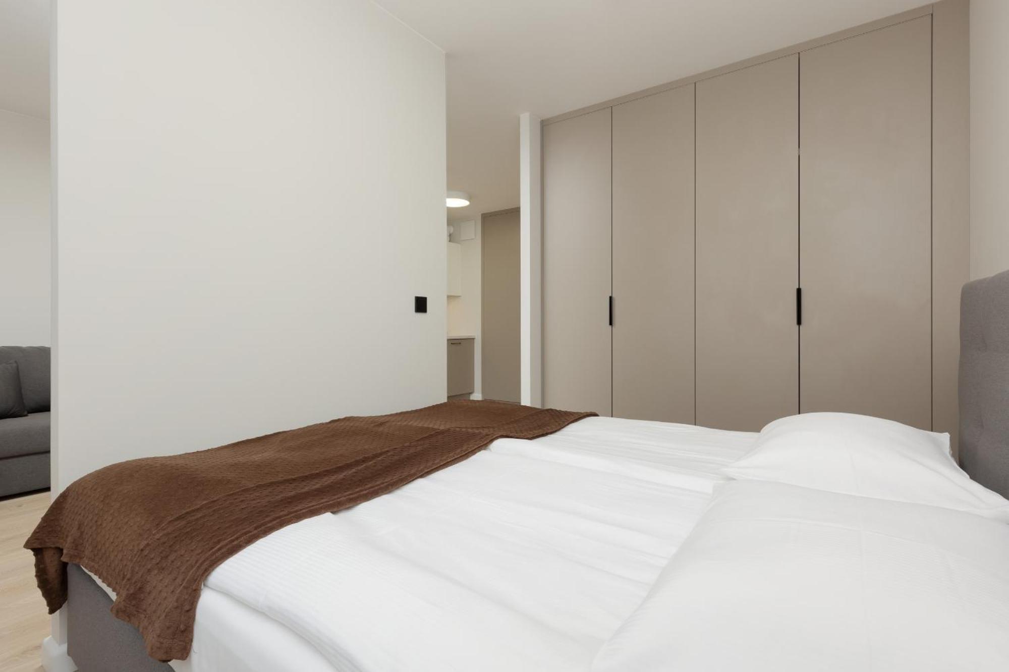 Aparthotel Mokotow Business Center By Noclegi Renters Warschau Exterior foto